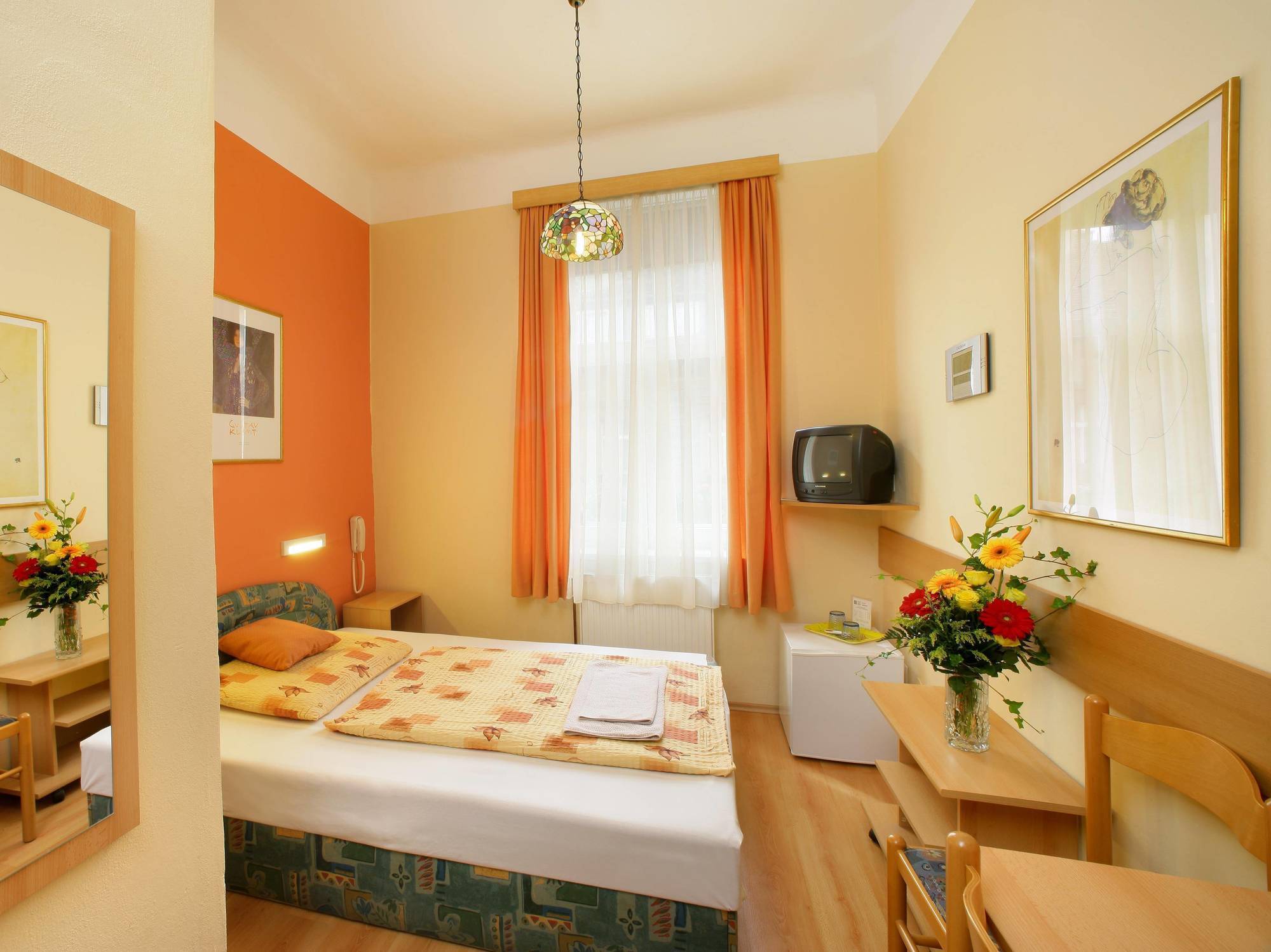 Hotel Golden City Garni Πράγα Εξωτερικό φωτογραφία